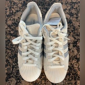 Adidas sneakers Superstars BRAND NEW !